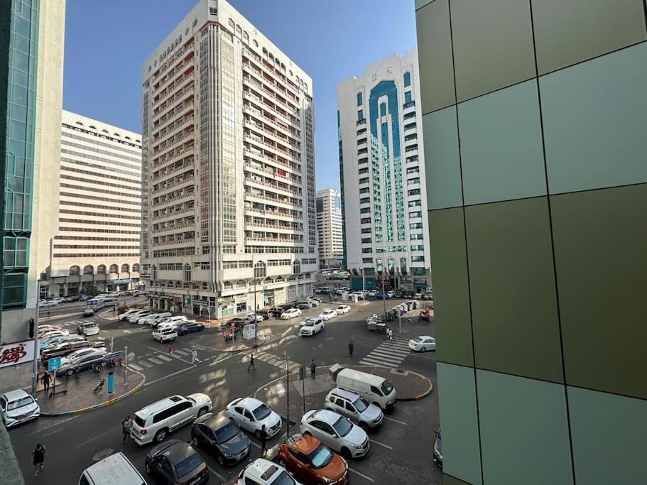 Private Room Shared Apartment Flat31-R1 Abu Dhabi Exterior photo